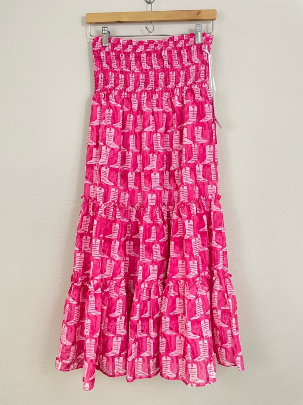 NWT J.Marie Bright Pink Cowgirl Boots Tiered Smocked Midi Skirt Size Small